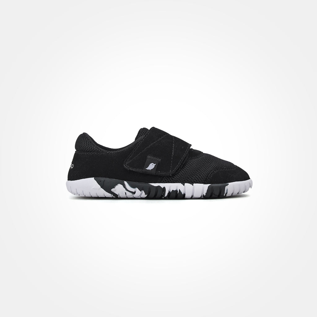 Poco Barefoot Sneakers - Edisi Khusus 10 Tahun